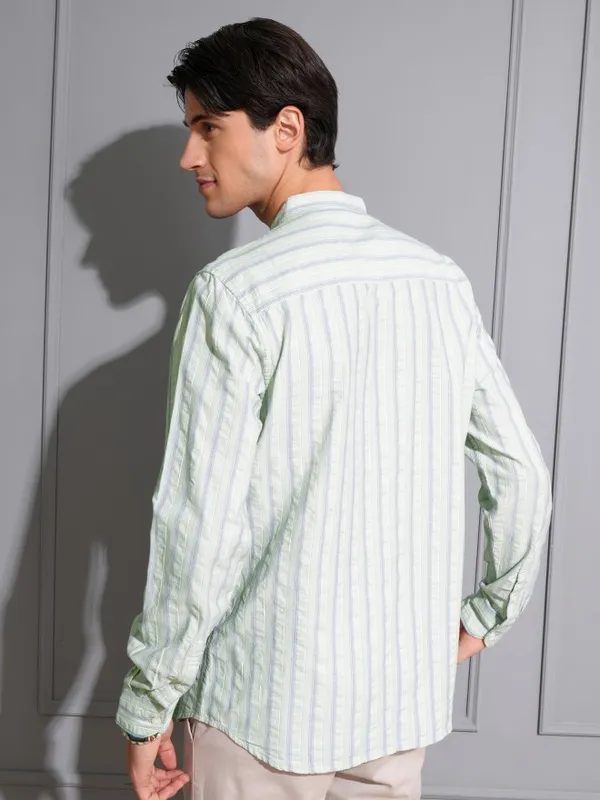 Locomotive Men Olive Striped Regular Fit Casual Shirt
