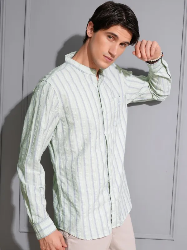 Locomotive Men Olive Striped Regular Fit Casual Shirt