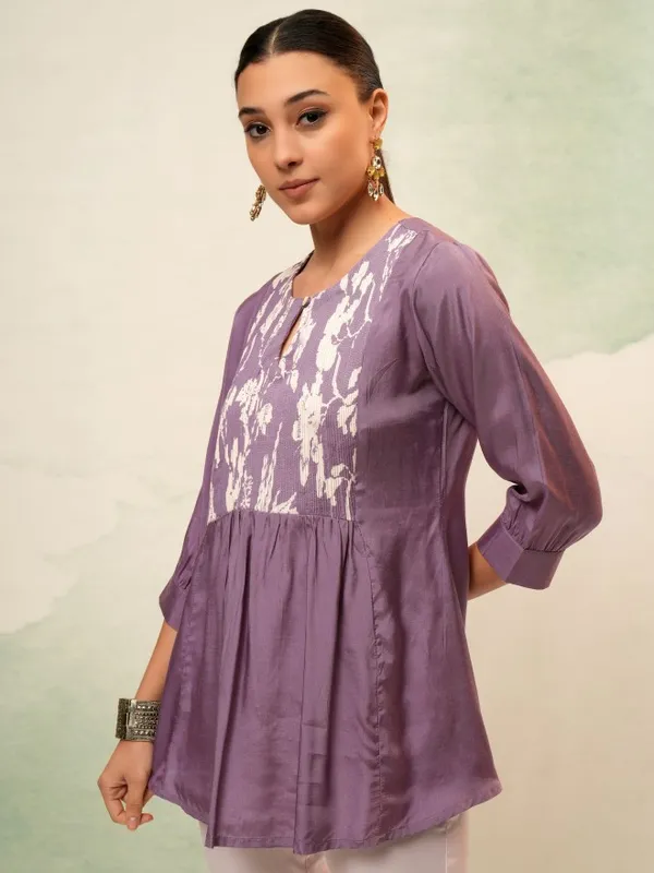 Vishudh Women Purple Self Design Top