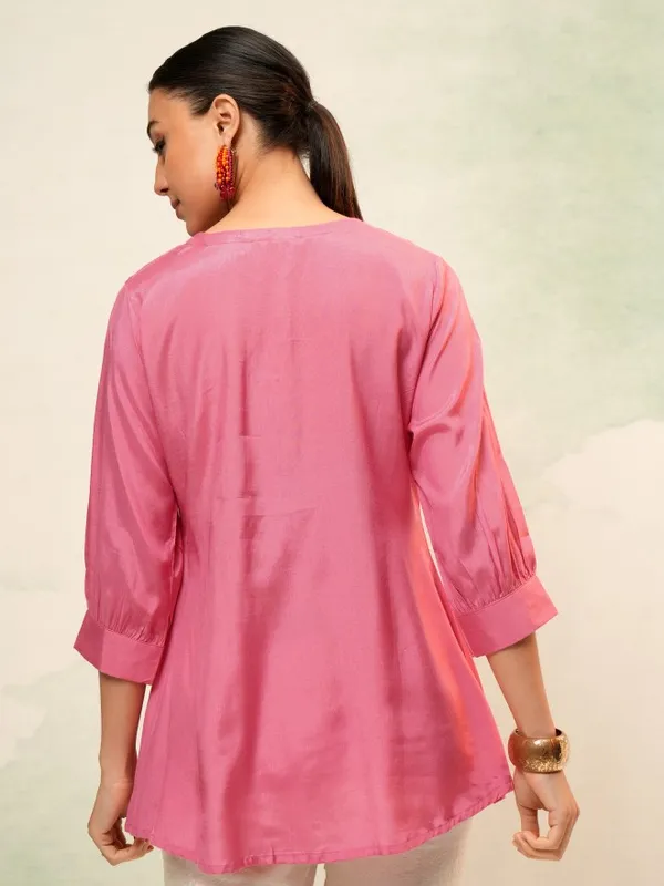 Vishudh Women Pink Self Design Top