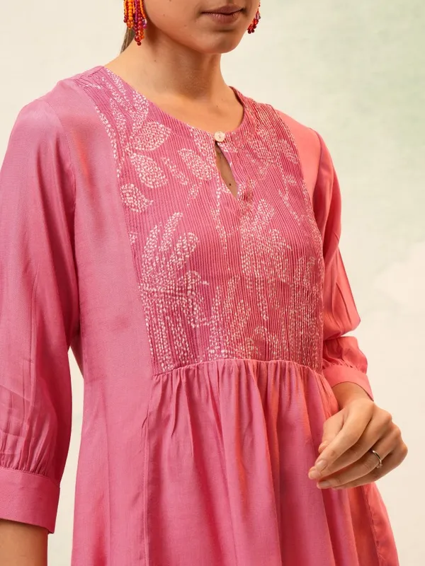 Vishudh Women Pink Self Design Top