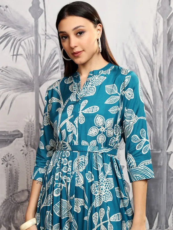 Vishudh women Teal Printed Maxi Dress