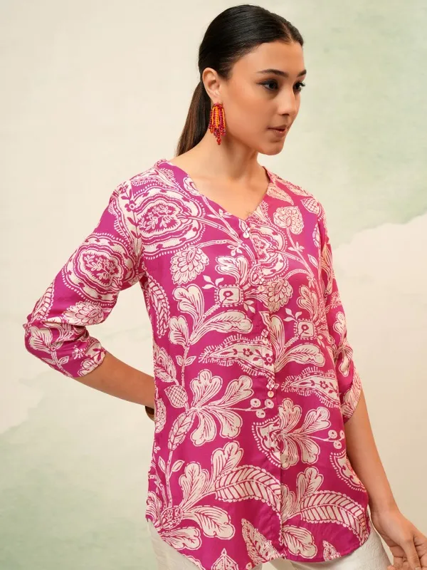 Vishudh Women Pink Printed Top