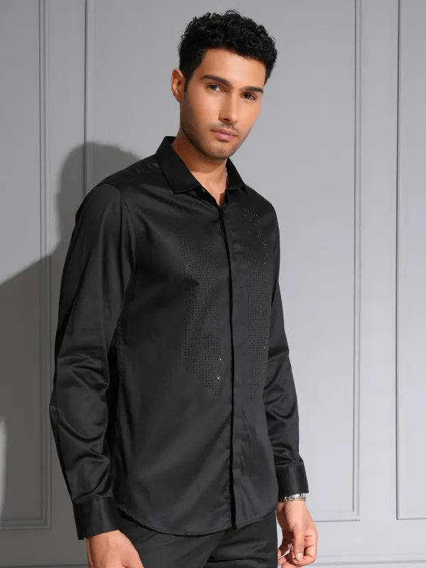 Highlander Men Black Embellished Slim Fit Casual Shirt