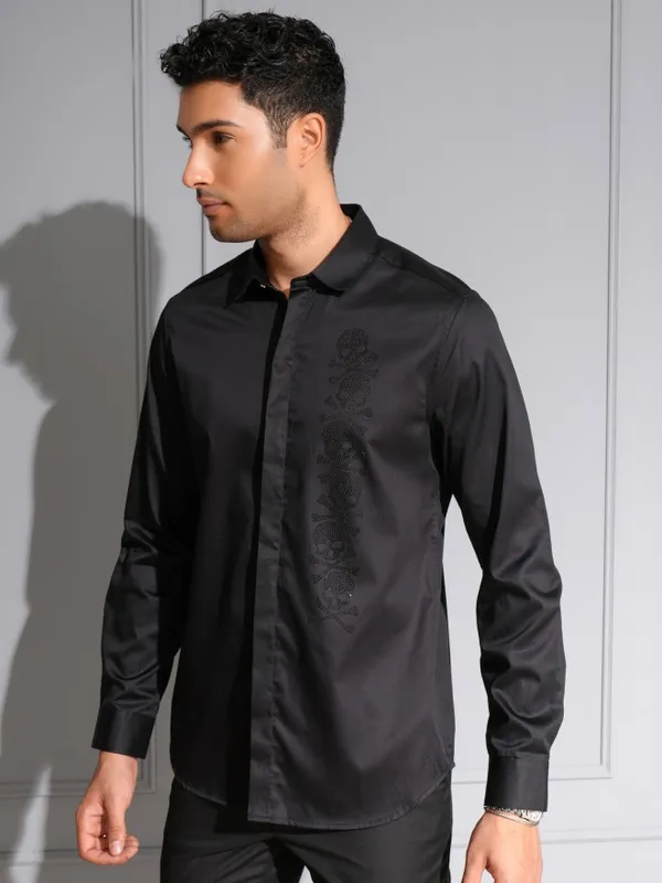 Highlander Men Black Embellished Slim Fit Casual Shirt