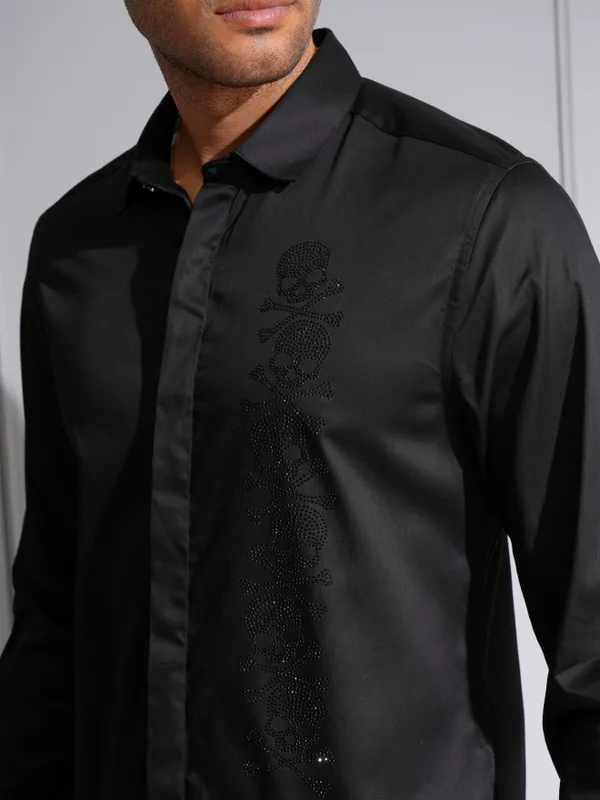 Highlander Men Black Embellished Slim Fit Casual Shirt
