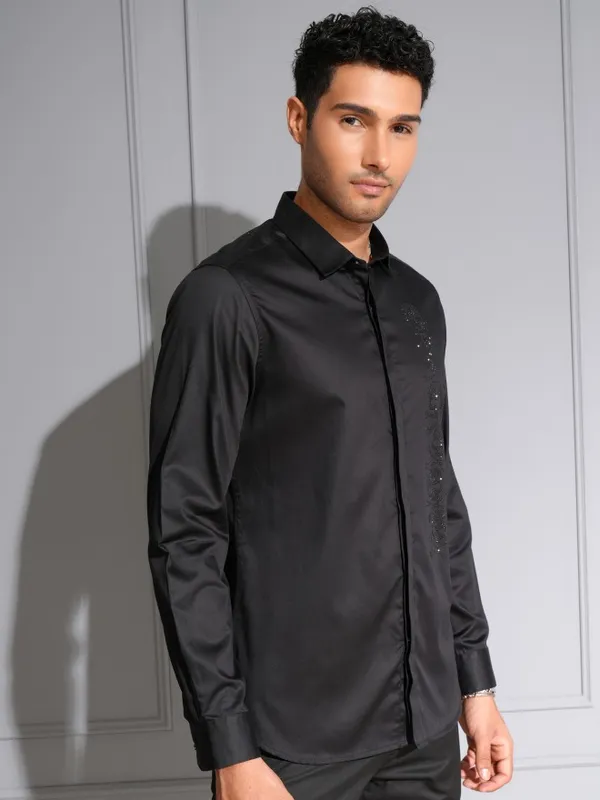 Highlander Men Black Embellished Slim Fit Casual Shirt
