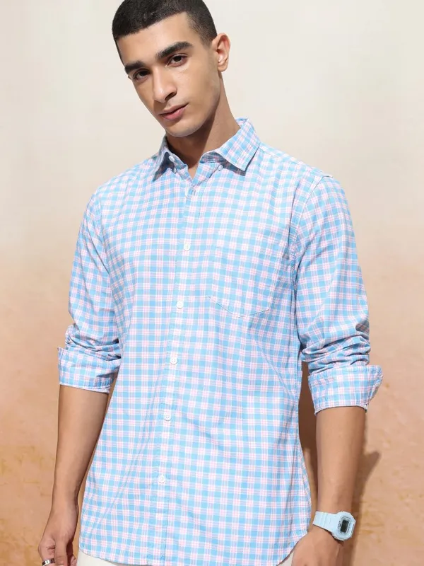 Highlander Men White Checked Slim Fit Casual Shirt