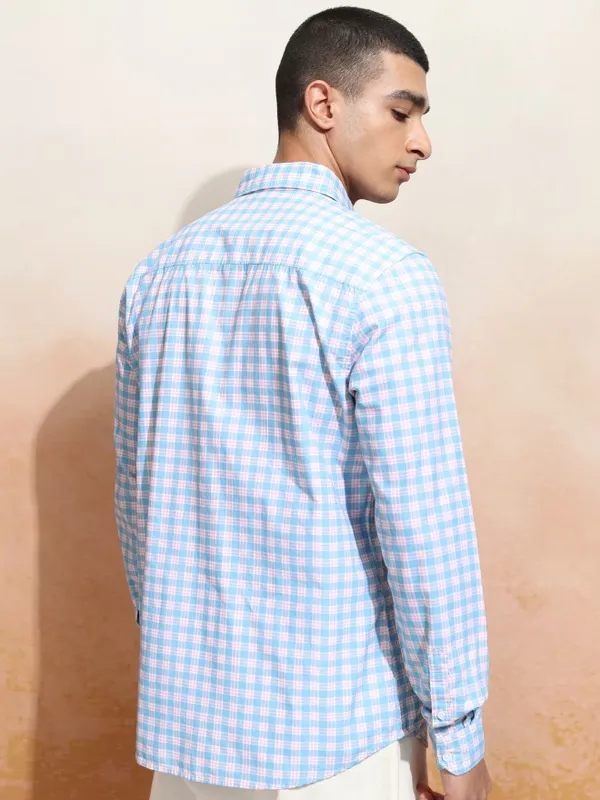 Highlander Men White Checked Slim Fit Casual Shirt