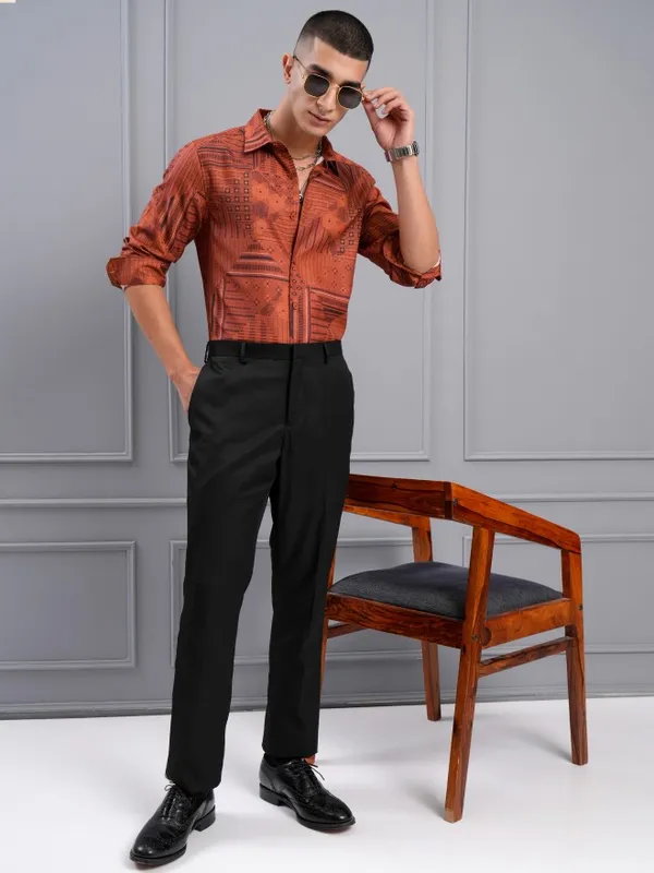 Highlander Men Orange Printed Slim Fit Casual Shirt