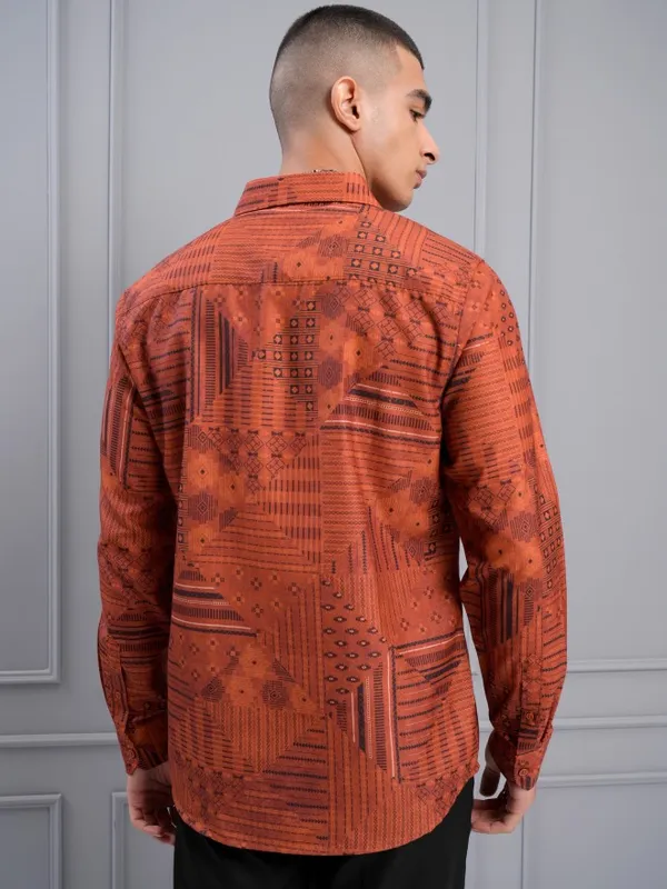 Highlander Men Orange Printed Slim Fit Casual Shirt