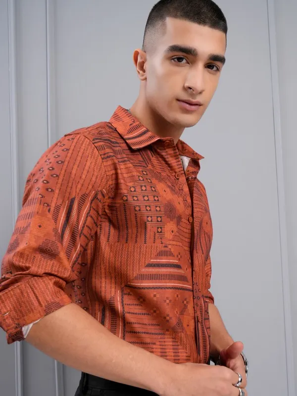 Highlander Men Orange Printed Slim Fit Casual Shirt