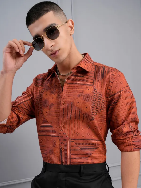 Highlander Men Orange Printed Slim Fit Casual Shirt