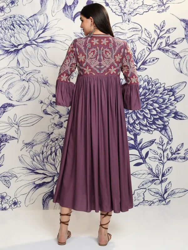 Vishudh Women Purple Embroidered A-Line Dress