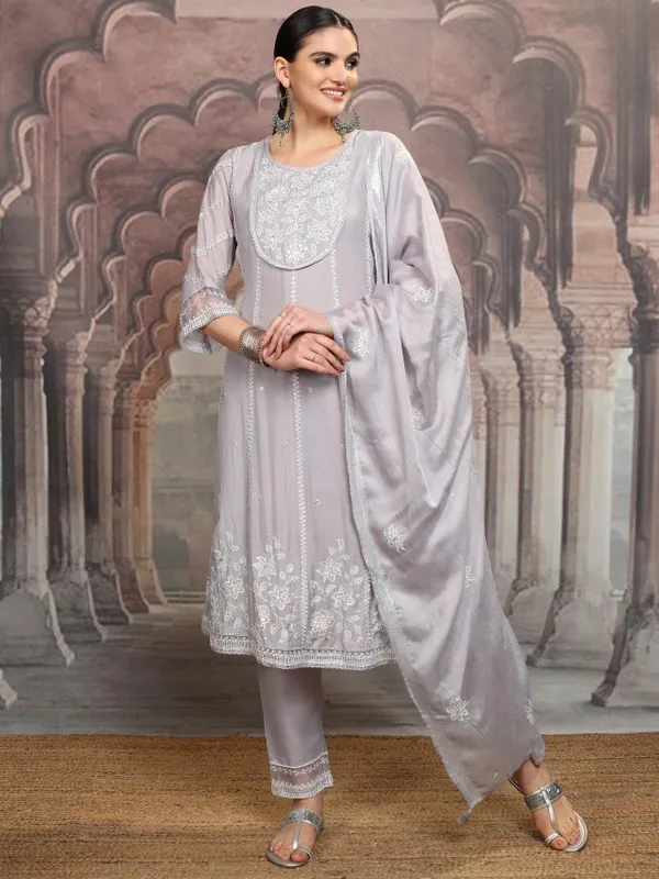 Vishudh Women Purple Embroidered Kurta With Trouser And Dupatta