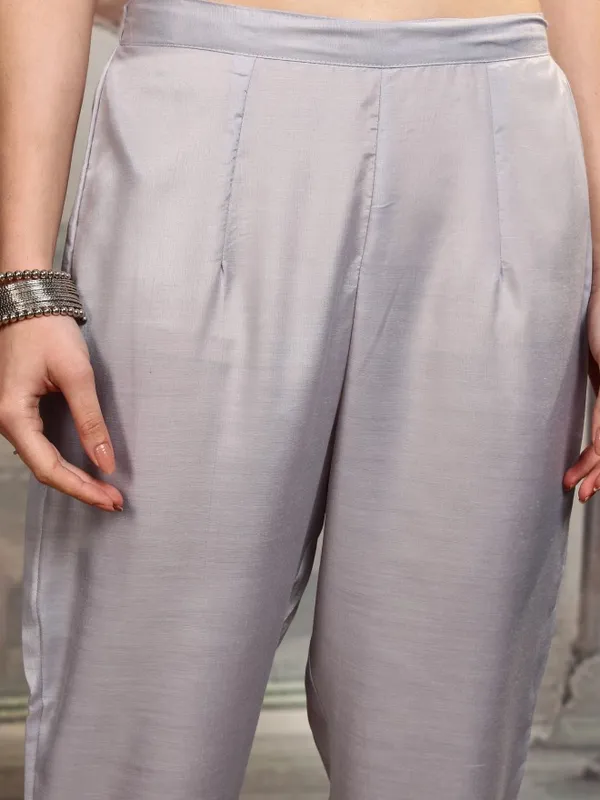 Vishudh Women Purple Embroidered Kurta With Trouser And Dupatta