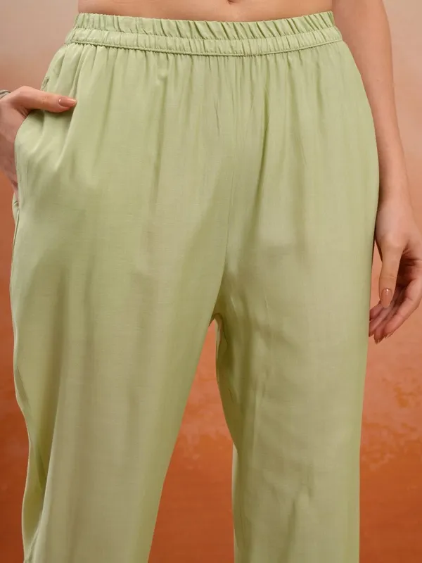 Vishudh Women Green Embroidered Kurta With Trouser And Dupatta