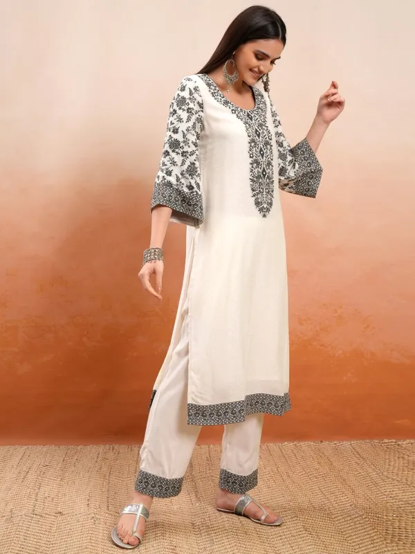 Vishudh Women Cream Embroidered Kurta With Trousers And Dupatta