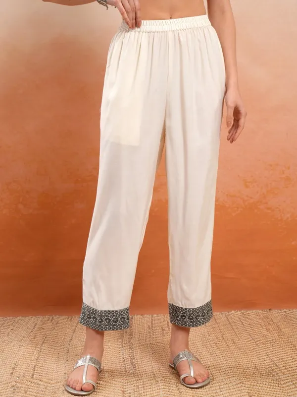 Vishudh Women Cream Embroidered Kurta With Trousers And Dupatta