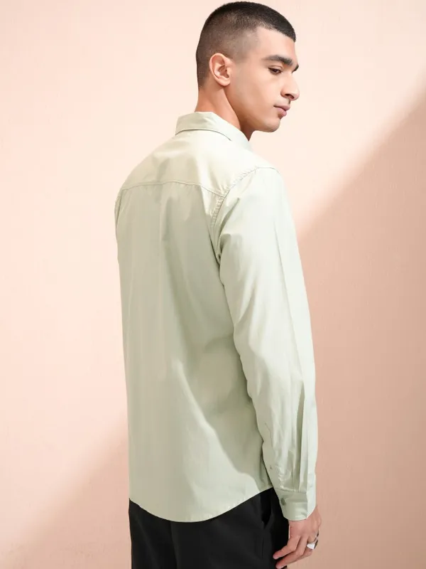 Men Slim Fit Casual Shirt