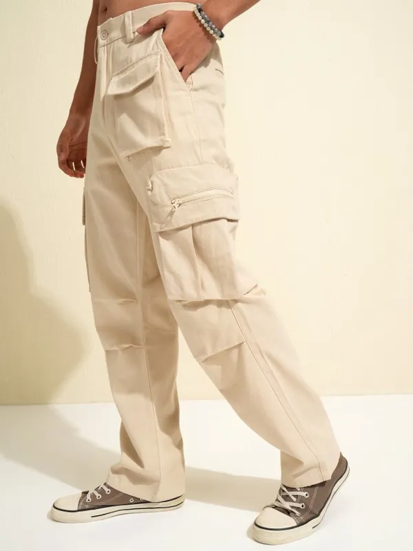 Highlander Men White Carpenter Fit Solid Cargos