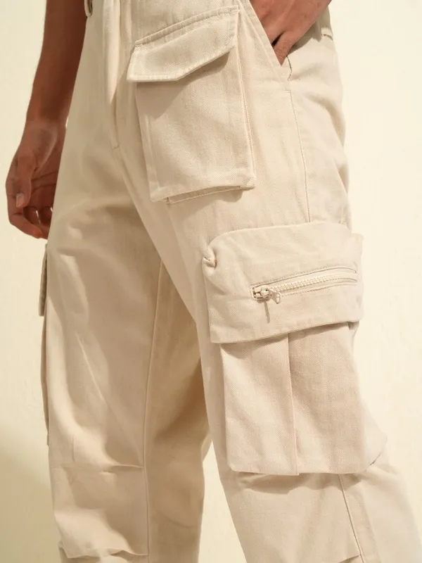 Highlander Men White Carpenter Fit Solid Cargos