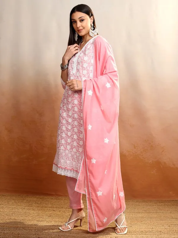 Women Kurta With Trousers & Dupatta