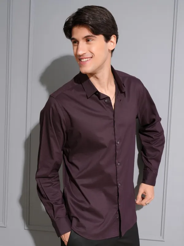 Men Slim Fit Casual Shirt