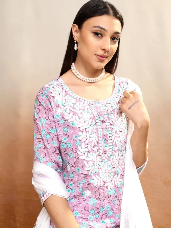 Vishudh Women Pink Printed Kurta With Trousers And Dupatta