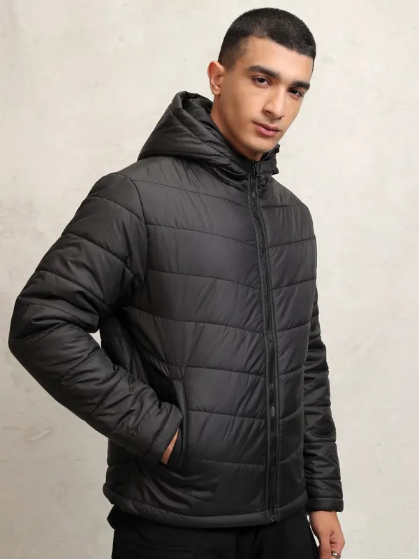 Highlander Men Black Solid Puffer Jacket 