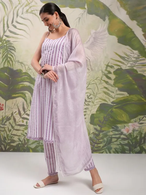 Women Kurta With Trousers & Dupatta