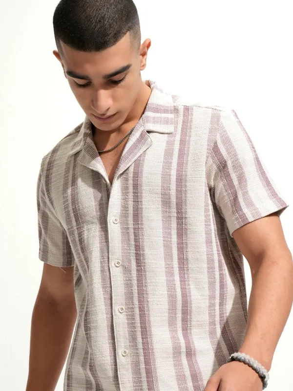 Highlander Men Pink Relaxed Fit Casual Shirt
