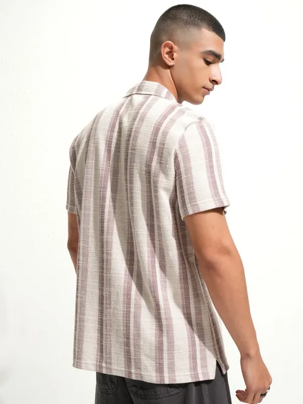 Highlander Men Pink Relaxed Fit Casual Shirt