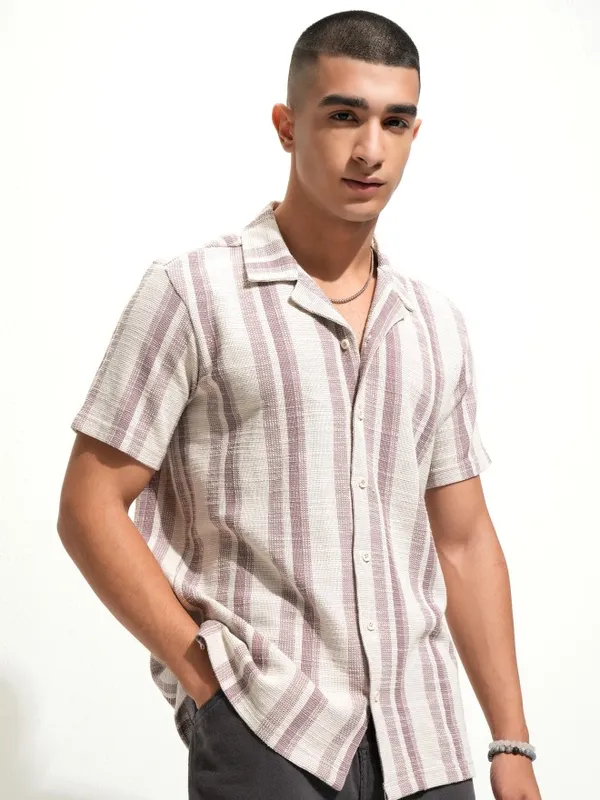 Highlander Men Pink Relaxed Fit Casual Shirt