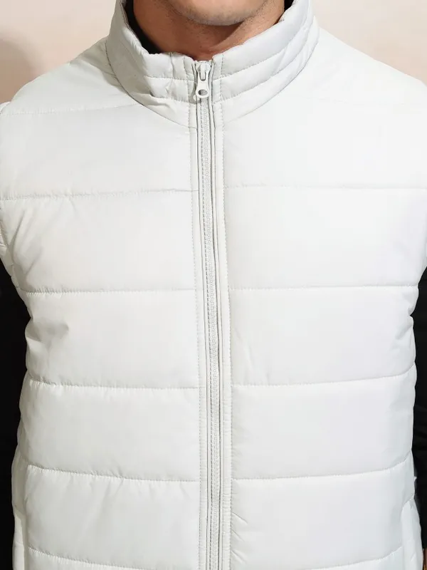 Highlander Men Grey Solid Puffer Jacket