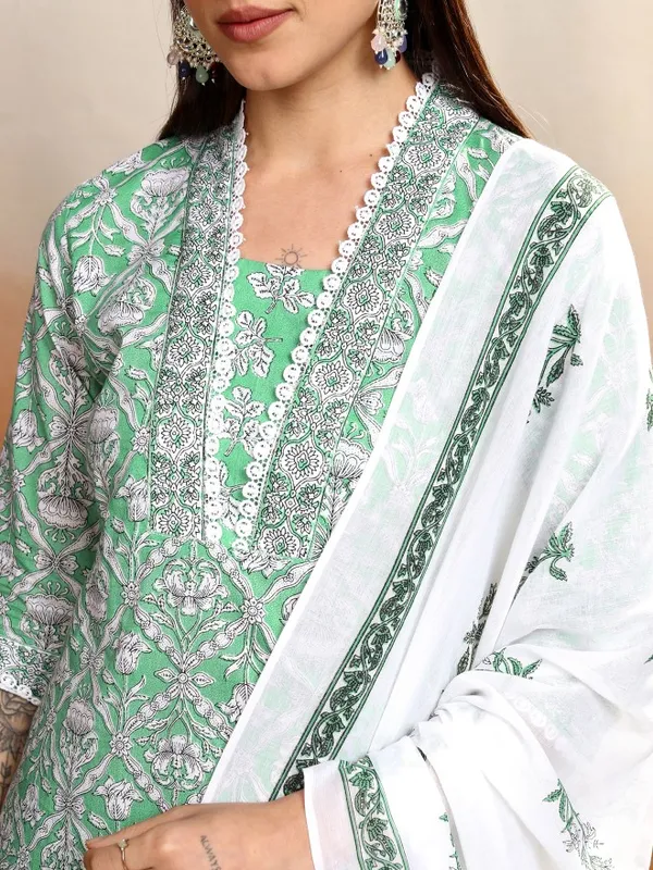 Vishudh Women White Kurta With Trousers And Dupatta