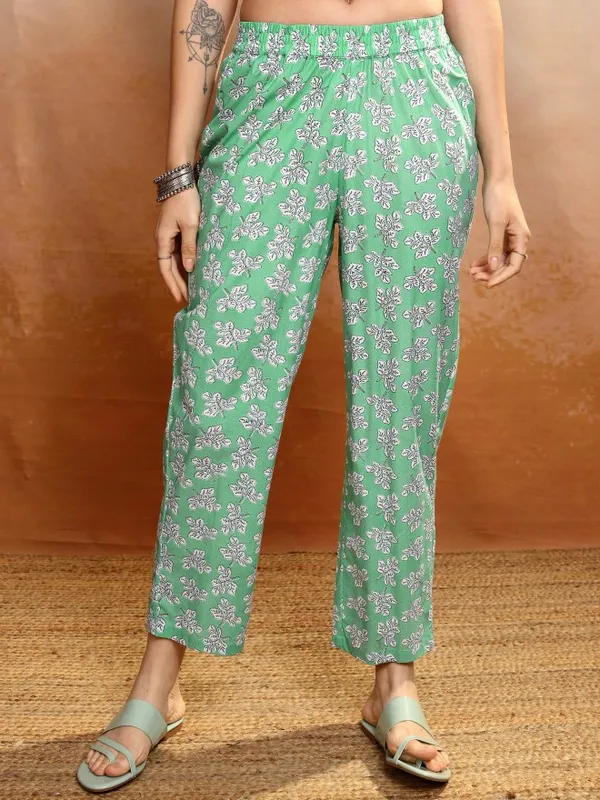 Vishudh Women White Kurta With Trousers And Dupatta