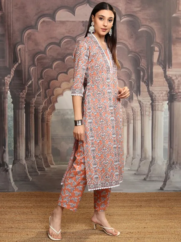 Vishudh Women White Printed Kurta With Trousers And Dupatta
