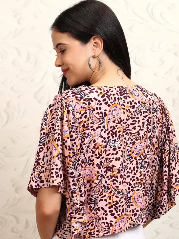 Vishudh Women Peach Printed Crop Top