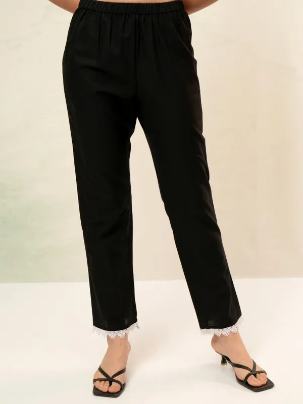 Women Kurta With Trousers & Dupatta