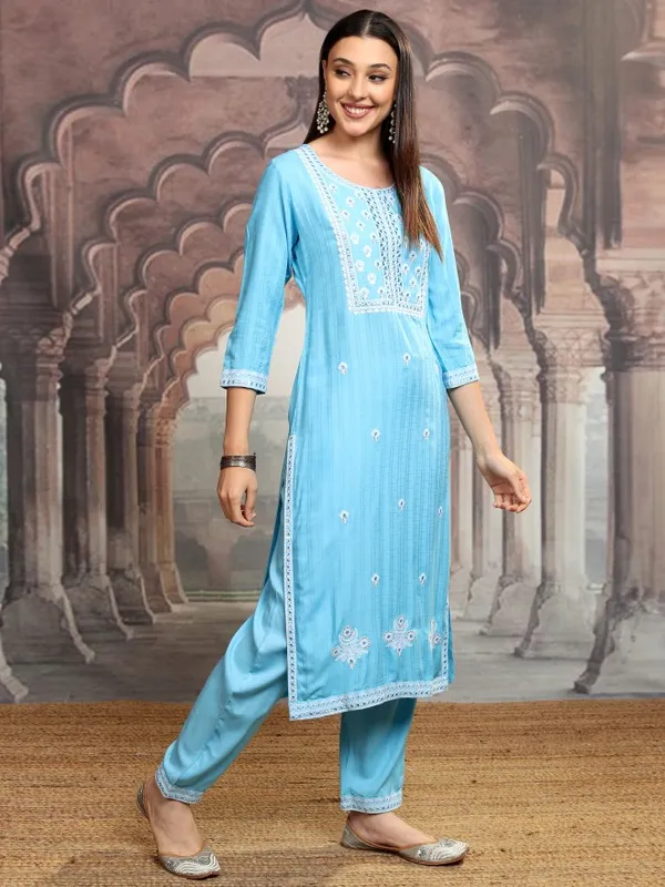 Vishudh Women Blue Embroidered Kurta With Trousers