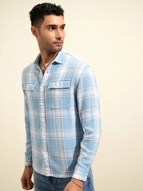 Locomotive Premium Men Blue Checked Relaxed Fit Casual Shirt