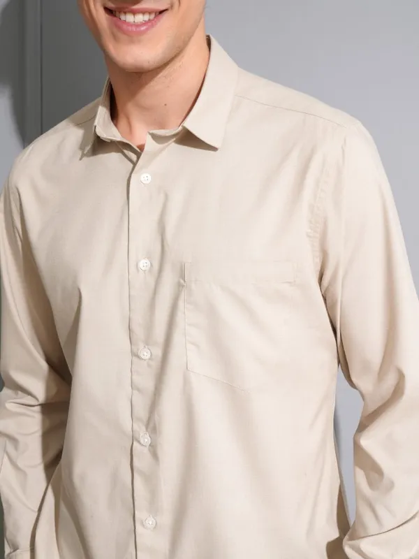 Men Slim Fit Casual Shirt