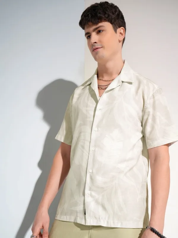 Highlander Men Beige Printed Relaxed Fit Casual Shirt