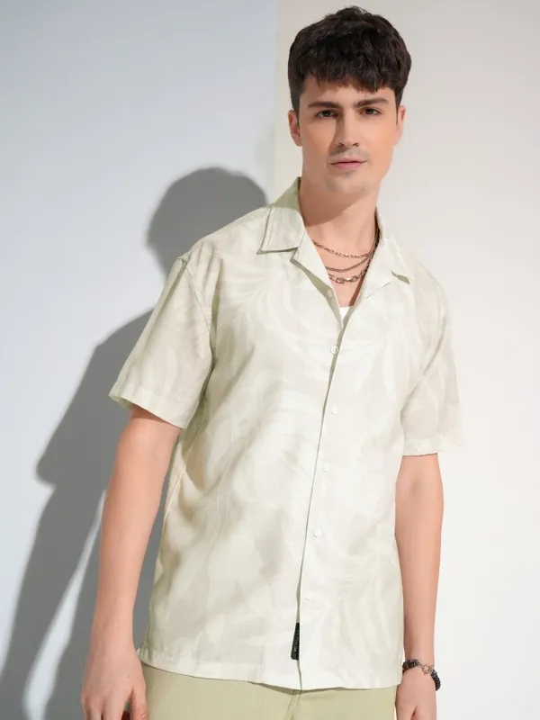 Highlander Men Beige Printed Relaxed Fit Casual Shirt