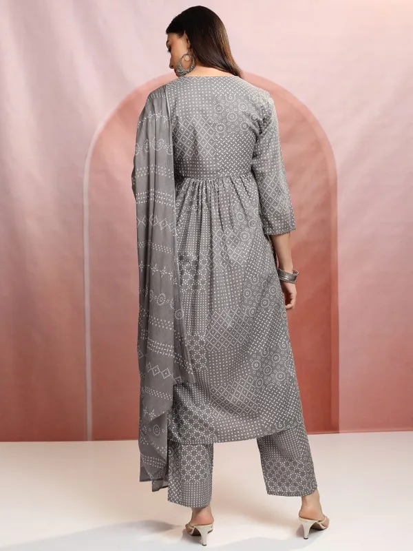 Vishudh Women Grey Printed Kurta With Trousers And Dupatta