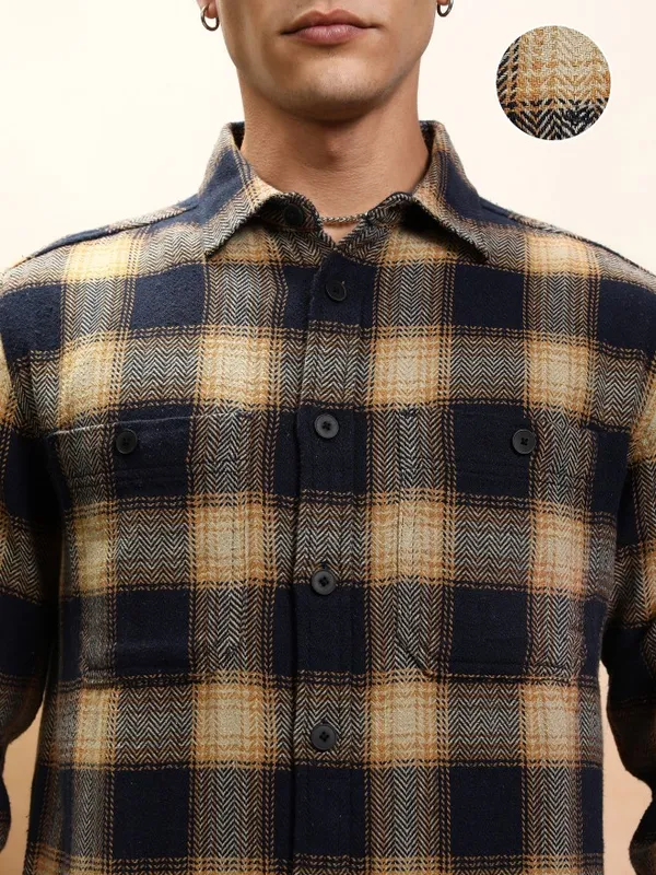 Highlander Men Navy Blue Checked Oversized Fit Casual Shirt