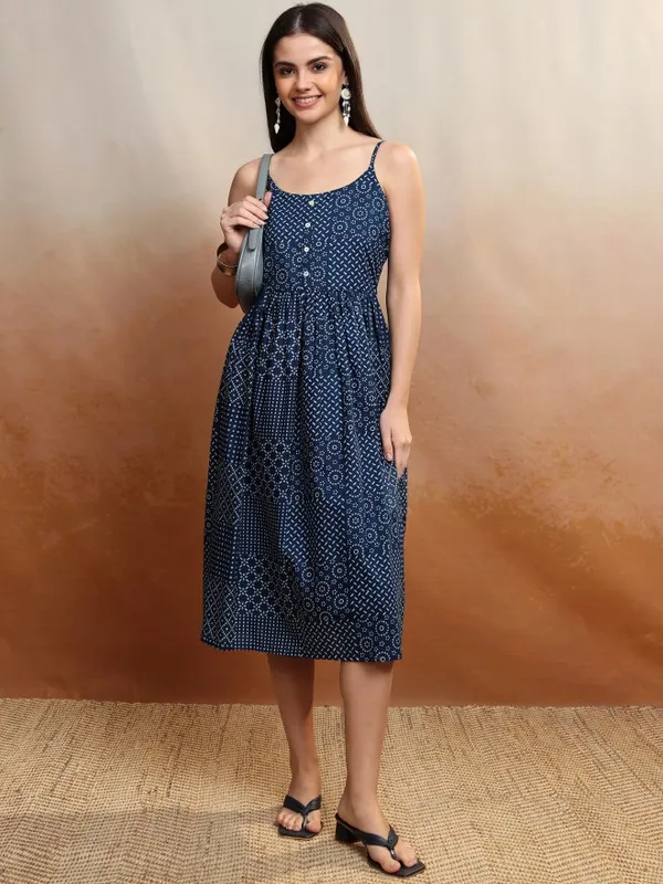 Vishudh Women Navy Blue Printed Fit and Flare Dress