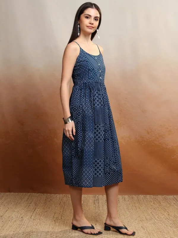 Vishudh Women Navy Blue Printed Fit and Flare Dress