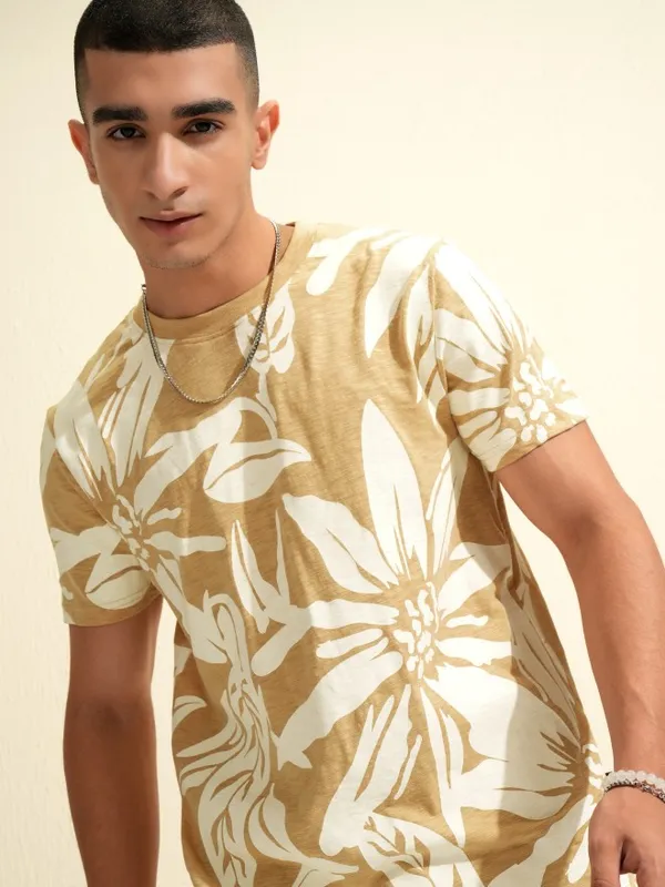 Highlander Men Beige Printed Round Neck T-Shirt